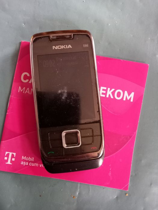 Vând Nokia E66 pt Colecționari/ Pasionați sau Piese