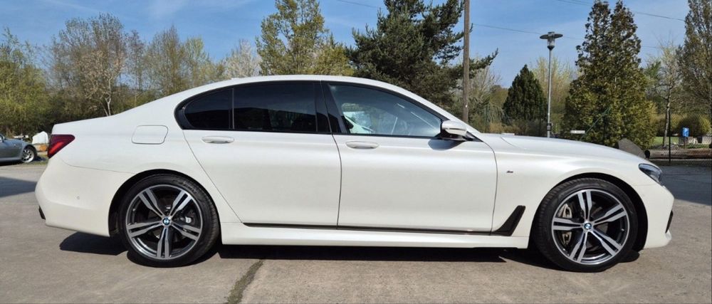DEZMEMBREZ BMW Seria 7 G11 G12 M Pachet 740d 730d 750d Xdrive B57d30B B57 320cp dezmembram dezmembrari 740xd jante m 20 cutie 8hp perne piese oem