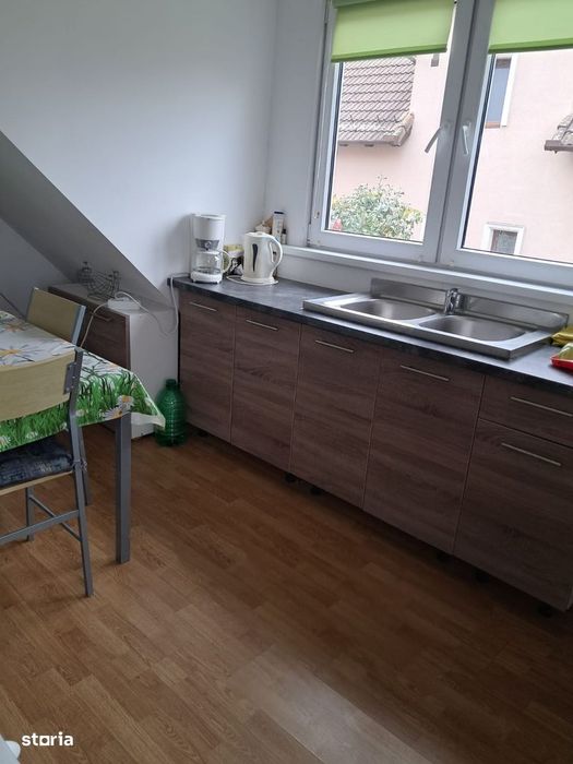 Apartament la casa de inchiriat
