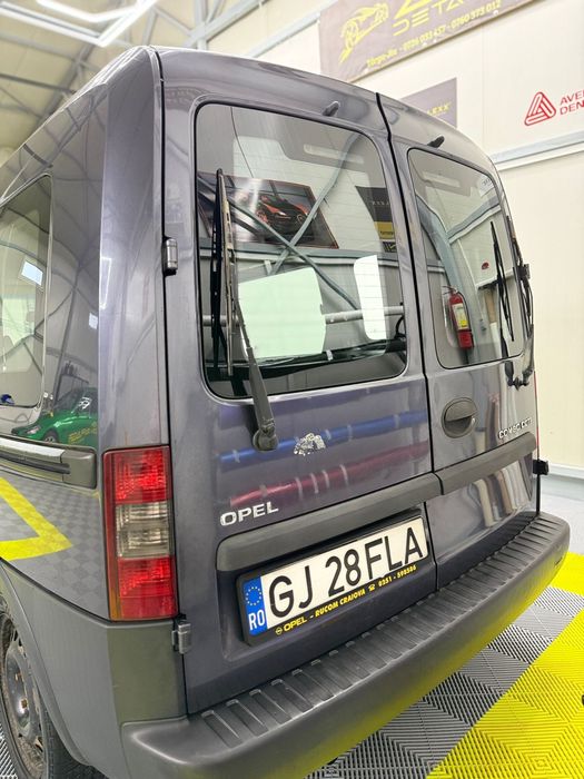 Opel combo 5 locuri