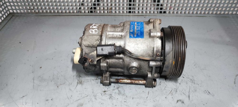 Compresor clima volkswagen vw sharan 2.0 BRT an 2007 cod 7M3820803B