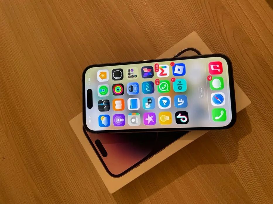 Iphone 14 pro в хорошем состоянии