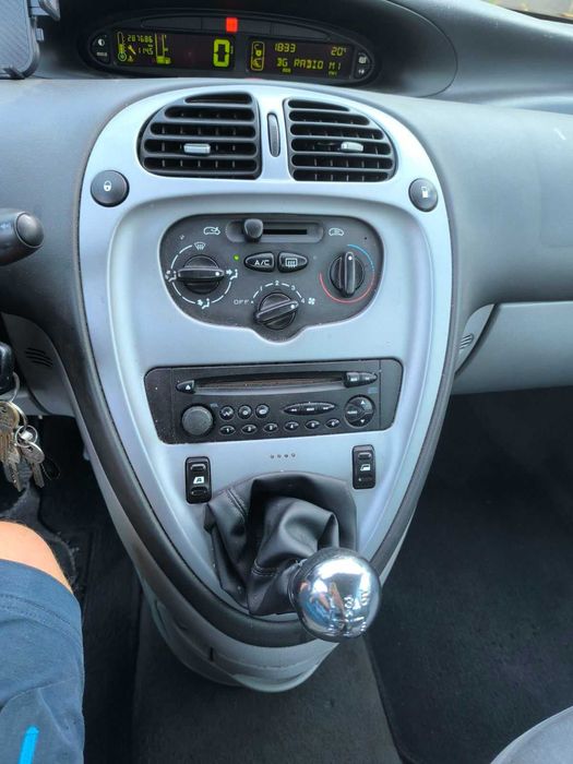 Ситроен Ксара Пикасо