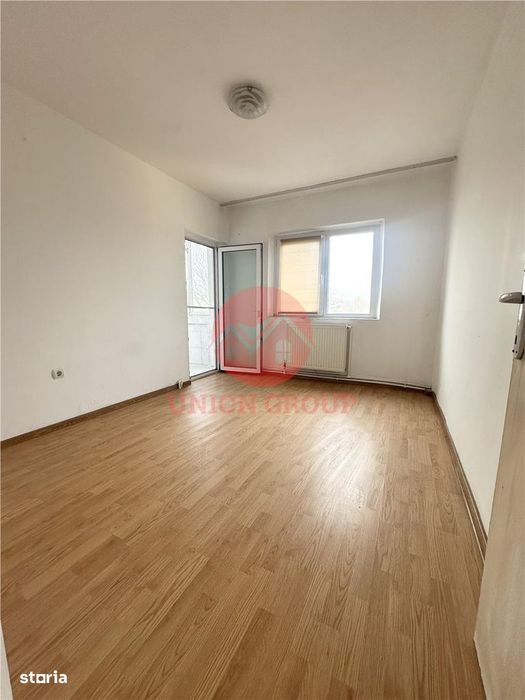 Apartament 4 Camere Decomandat, Etaj 2, Zona KM 4-5