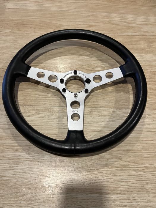 Спортен волан Ati indianapolis