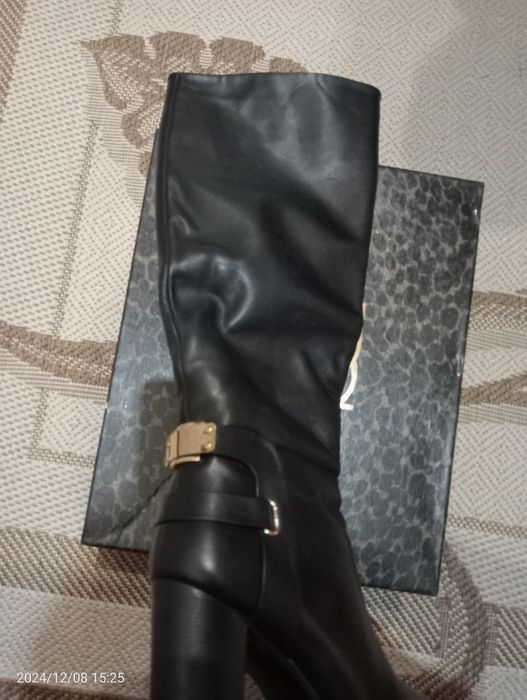 Продам Сапоги зимние