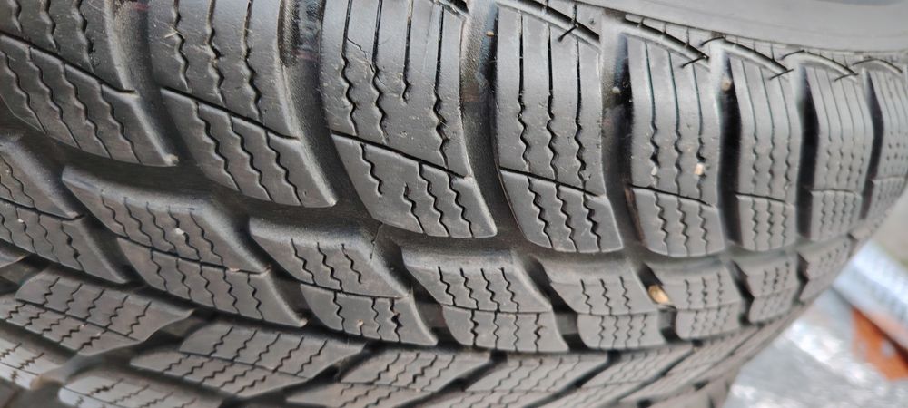 Cauciuc  1 bucata Winter** 175.70.R13  1 buc