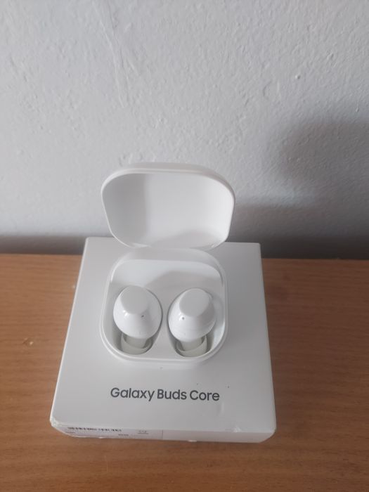 Galaxy buds core