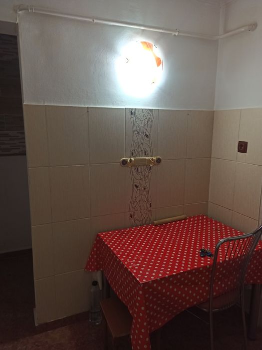 Vând apartament cu o camera