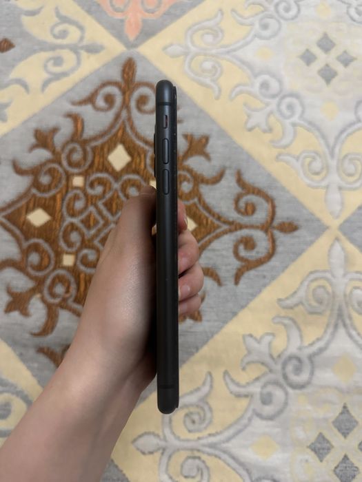 Продается Iphone 11, черный, 128 гб