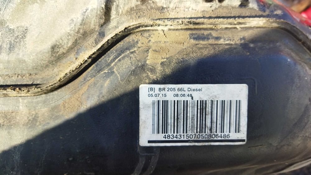 Продавам резервоар за гориво Mercedes