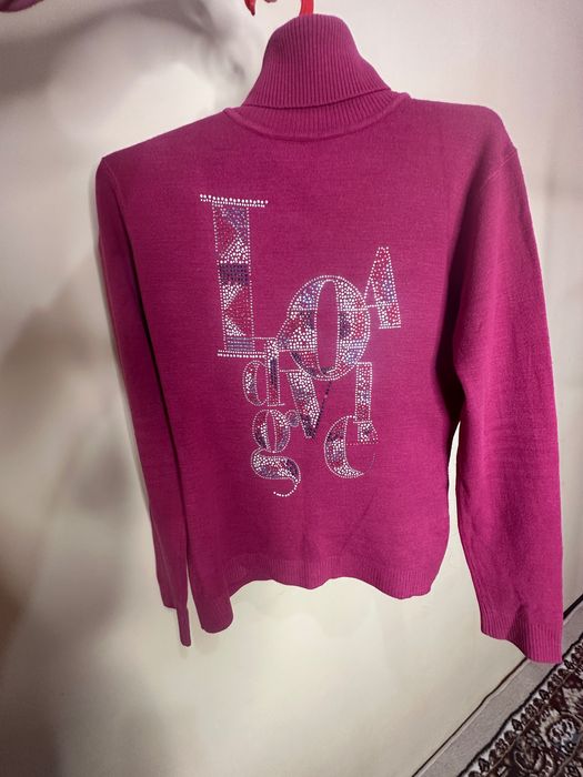 Ayollar jenferi xudi rubashka