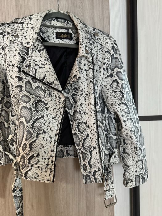 Женская кожаная куртка (косуха)