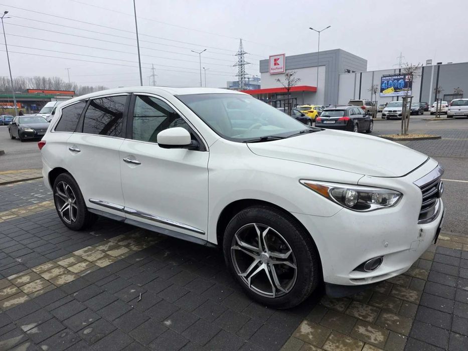 Infiniti JX35 2013г.