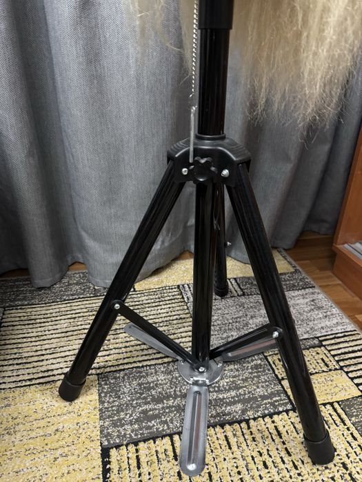 Манекен голова с плечами