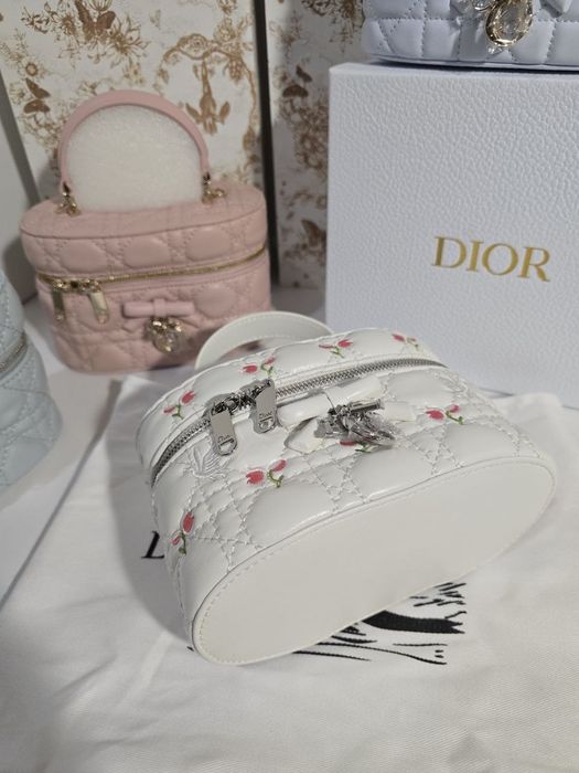 Налична чанта Dior Dioramour Limited