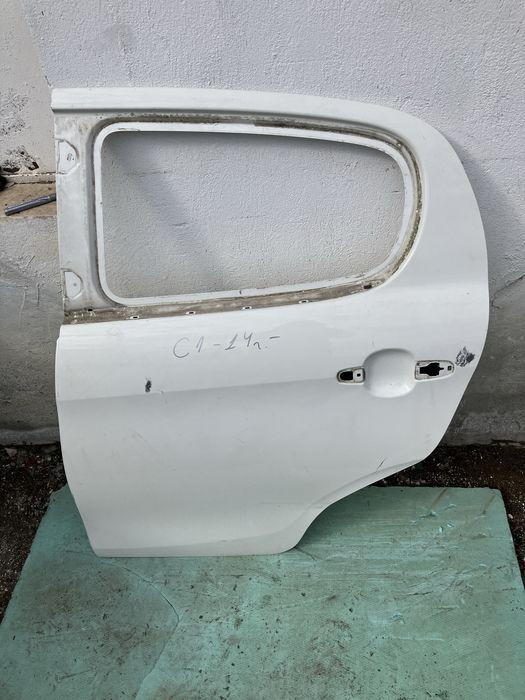 Задна лява врата за Citroen C1 Ситроен Ц1 Peugeot 108 Пежо 108  2014-2022г