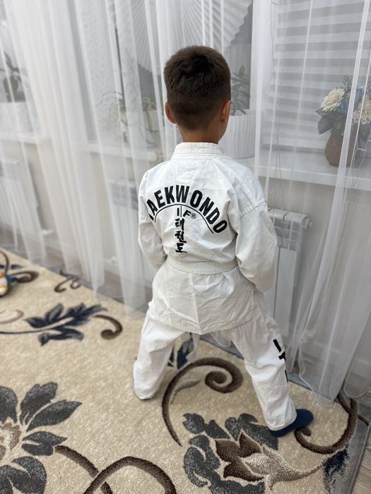 Продам форму для тхэнвандо