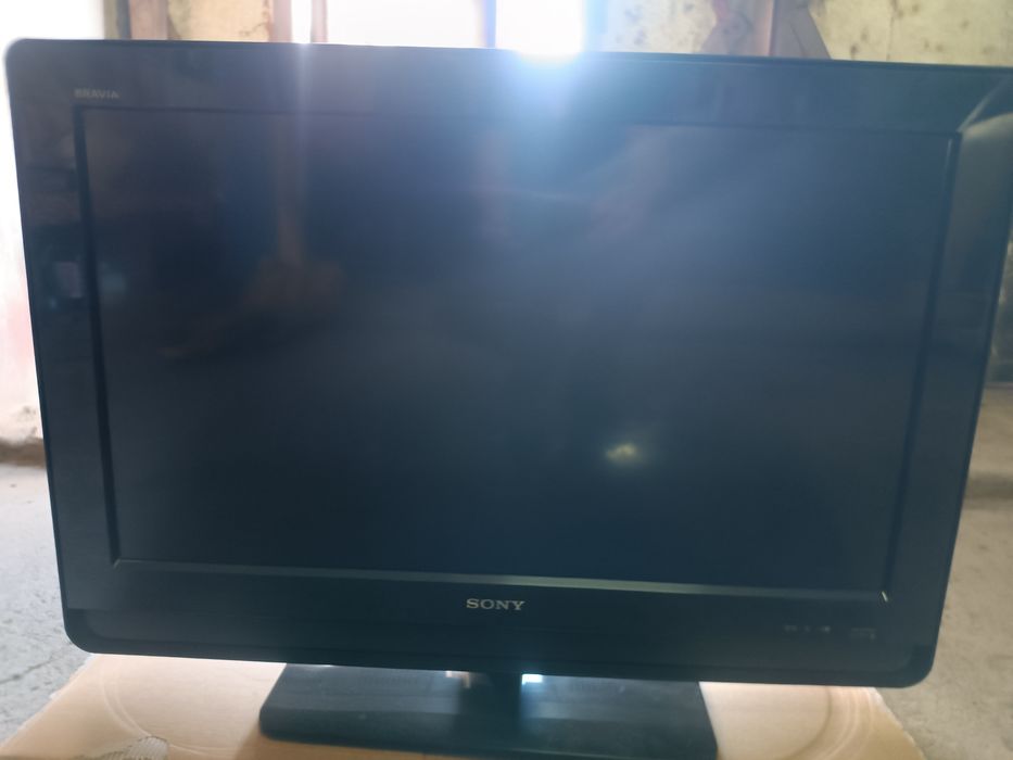 Продам телевизор