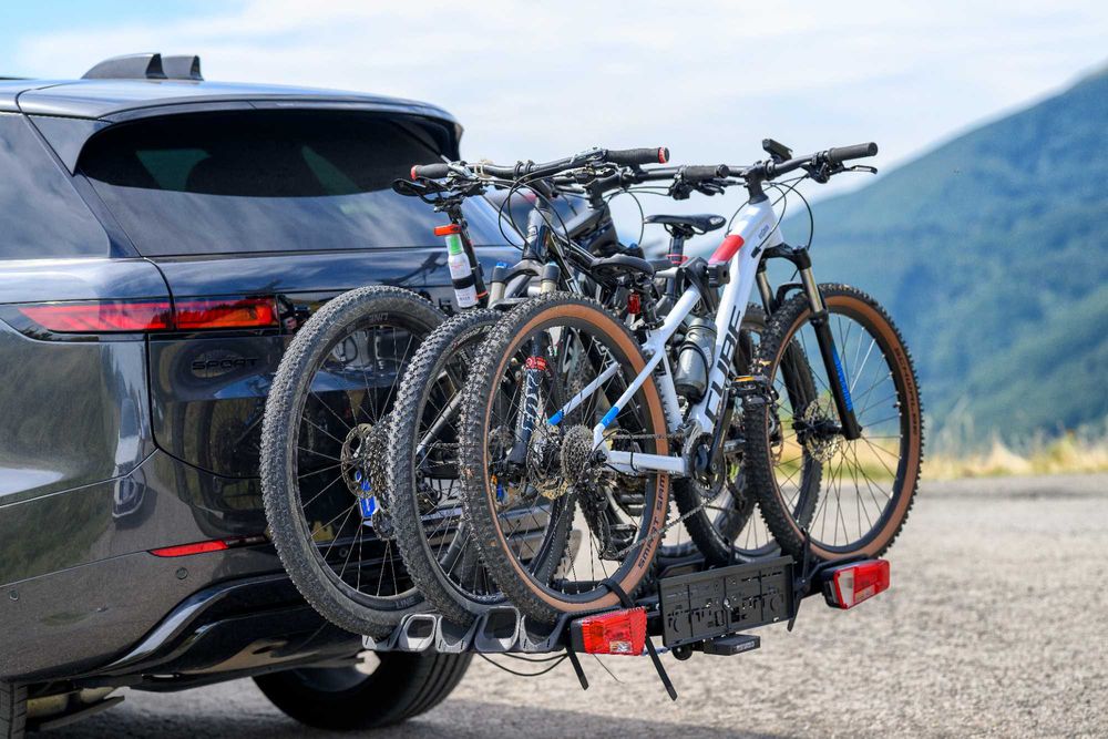 Suport biciclete Menabo Orbit 3 pentru 3 biciclete cu prindere pe carligul de remorcare