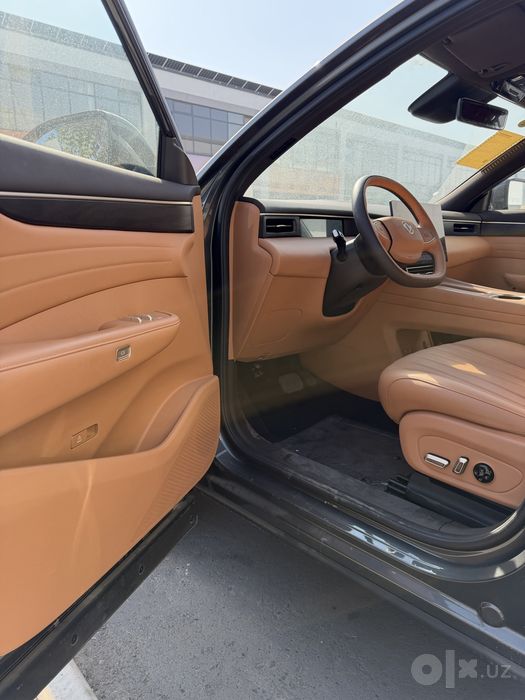 Dongfeng aelus L8 gibrid