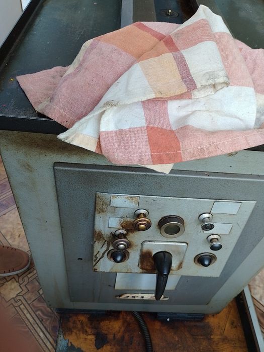 Стенд за ГНП на леки и товарни автомобили