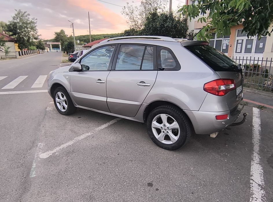 Renault Koleos 2.0D 4x4 Automat, Echipare Top Bose