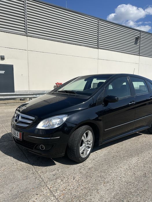 Mercedes-Benz B 200 (W245) – Stare Impecabilă