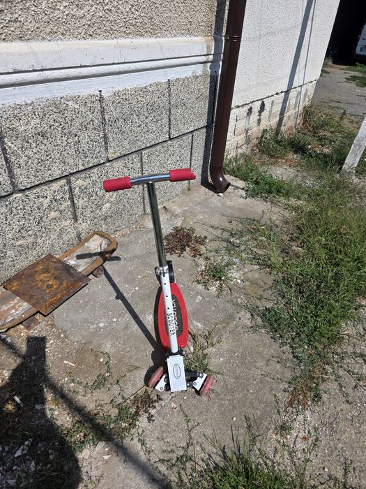 Детска скутер тротинетка