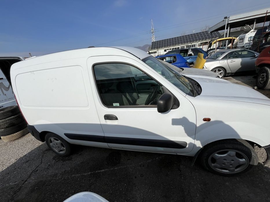 Renault Kangoo 1.5DCI 06г НА ЧАСТИ!!!