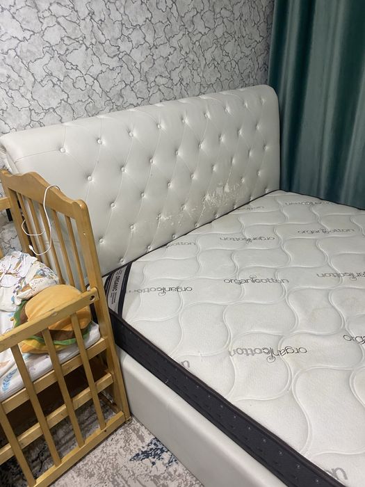 Кровать двуспальный