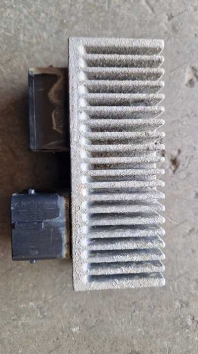 Releu bujii Renault Trafic 2007 cod 8200558438-A