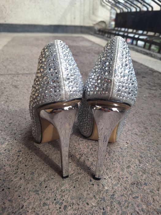 Официални обувки