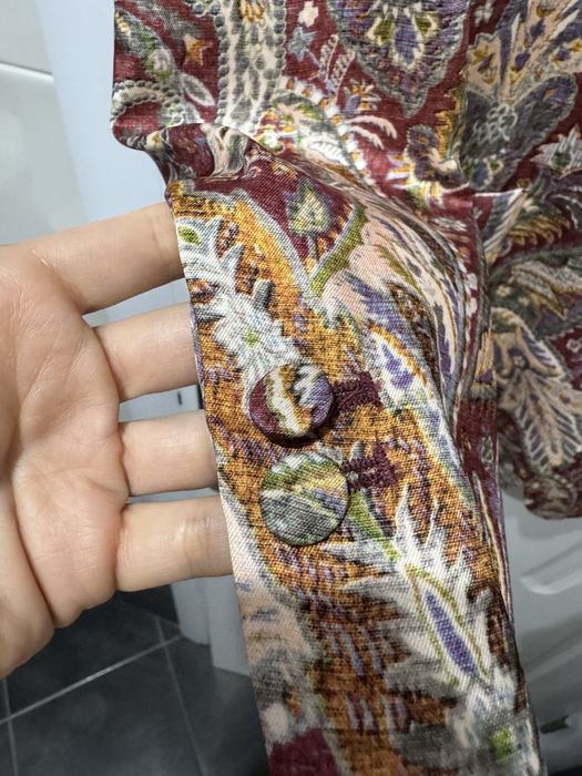 Сатенирано сако Zara