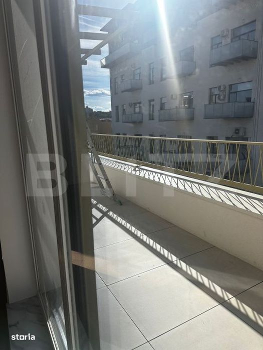 Apartament 4 camere 2 Bai 91 mp Terasa 23 mp FINISAT LUX zona Centrala