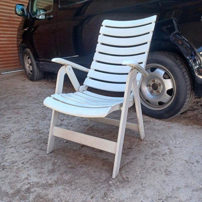 20 бр пластмасови стола, почти нови