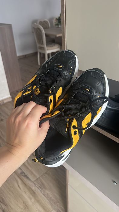 Pantofi sport Nike dama marimea 38