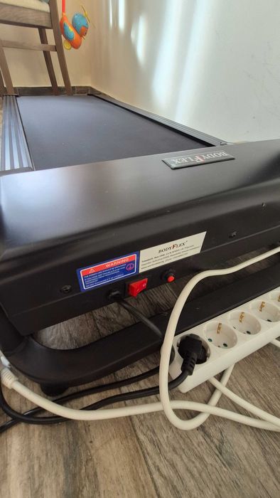 Електрическа сгъваема пътека за бягане