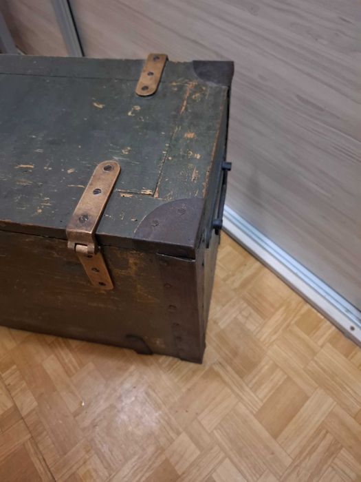 Стари дървени сандъци