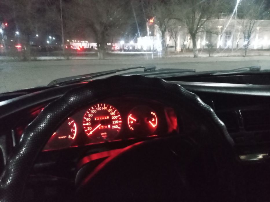 Тойота карина е объем 1.8