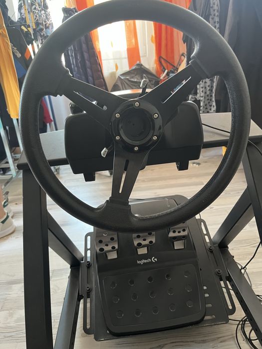 Volan Logitech g923+scaun racing wheel