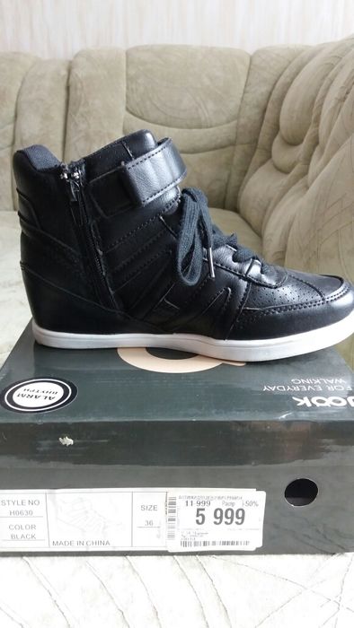 Ботинки для девочки 36р