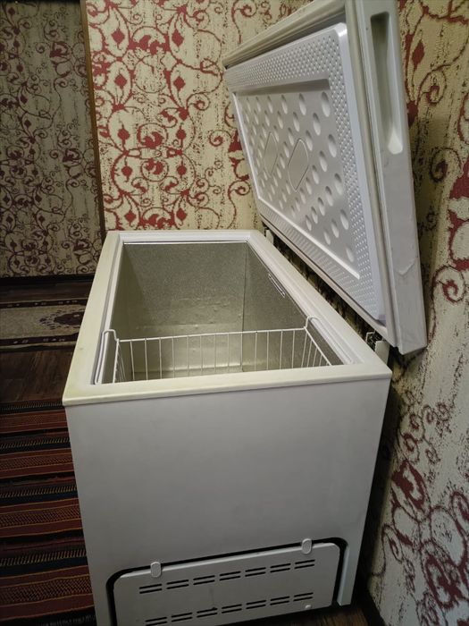 Продам морозильник