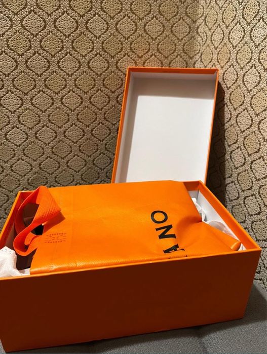 Туфли на каблуке