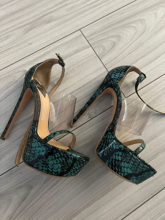 Vând sandale Atelier Faiblesse