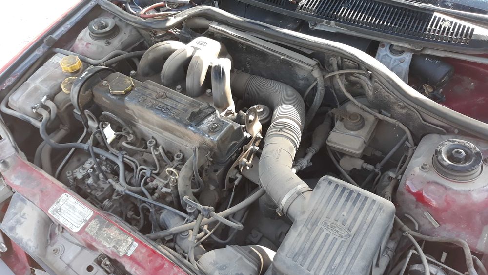 Форд  ескорт  1.8  дизел