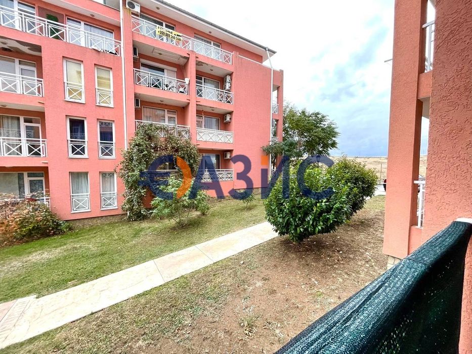 Продава се Двустаен апартамент в к.к. Слънчев бряг - 49 кв.м за 552 €/кв.м - Снимка #11