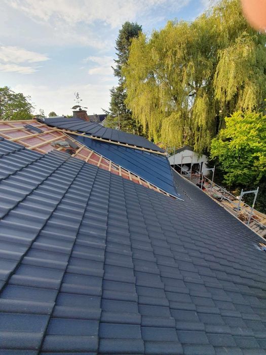 Reparați acoperișuri