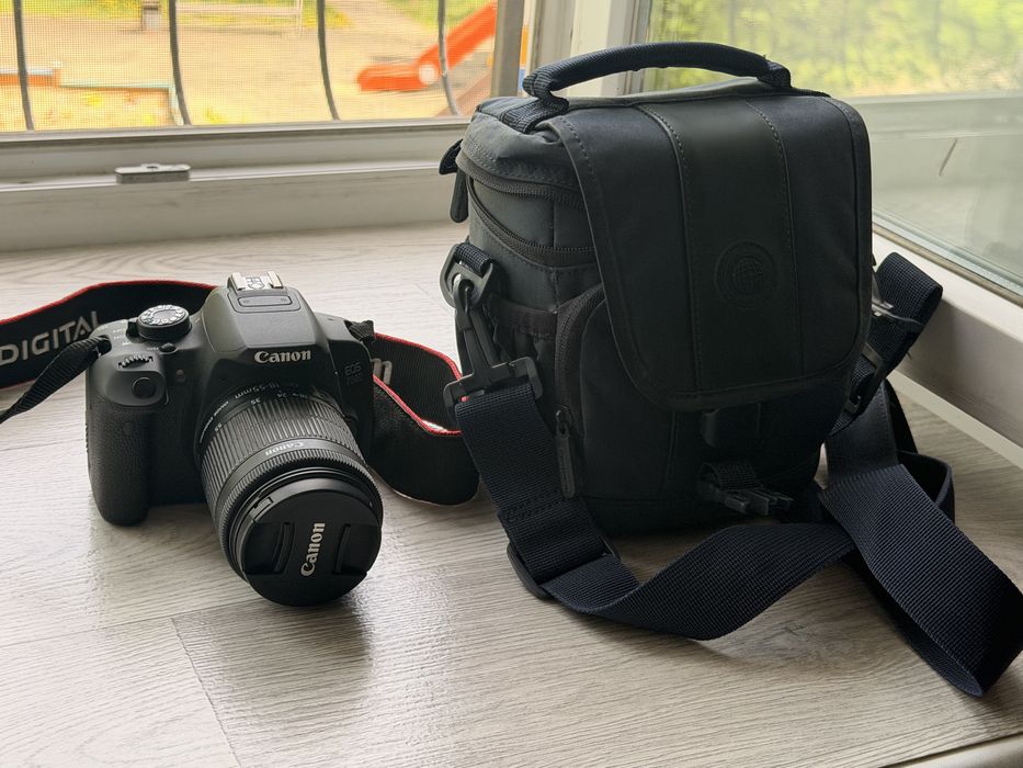 Canon EOS 100D + объектив 18-55 STM