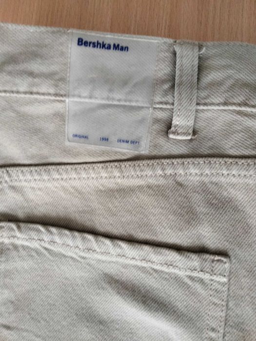Blugi barbati Bershka wide leg noi M bej 2024